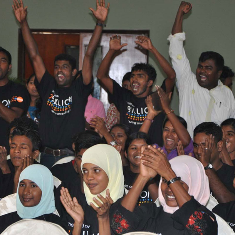 District representatives dialog on youth policy in Sri lanka